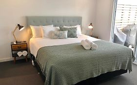 Binalong Brae @ Bay Of Fires Two Bedroom Both With Ensuites